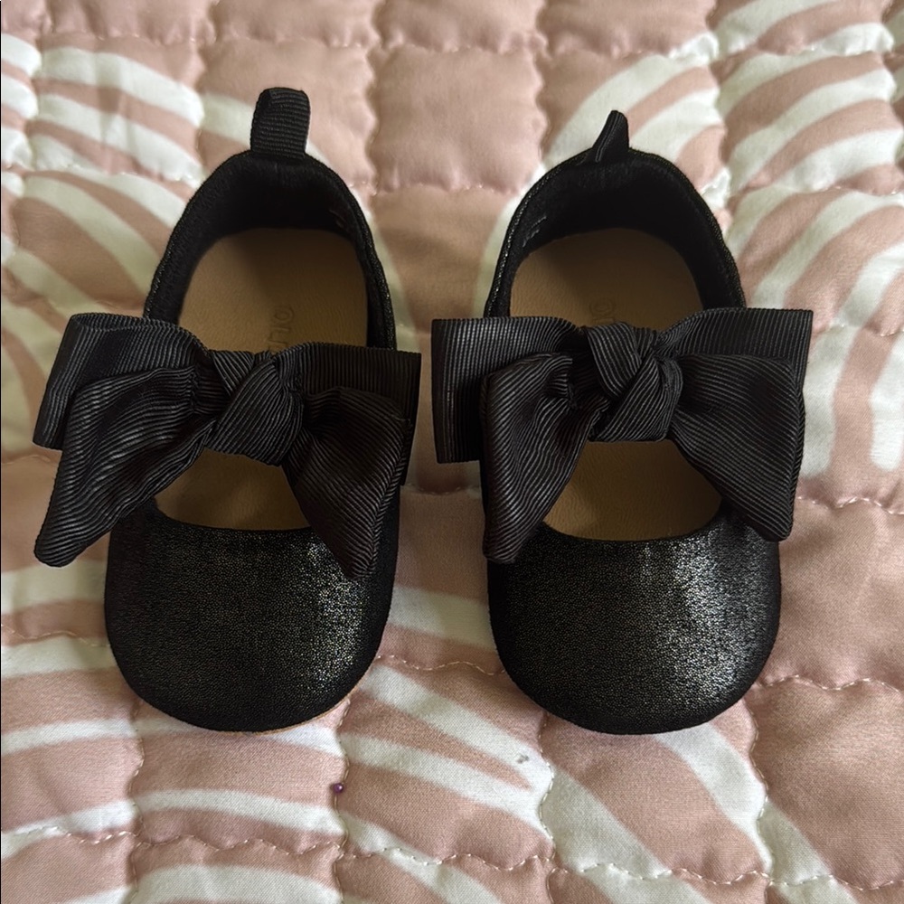 Black crib shoes
